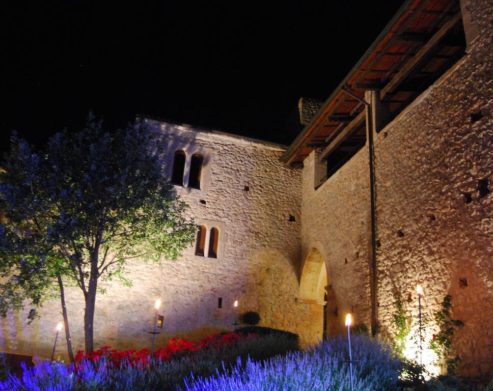 Hotel Monastero Fortezza Di Santo Spirito Fossa Exterior foto